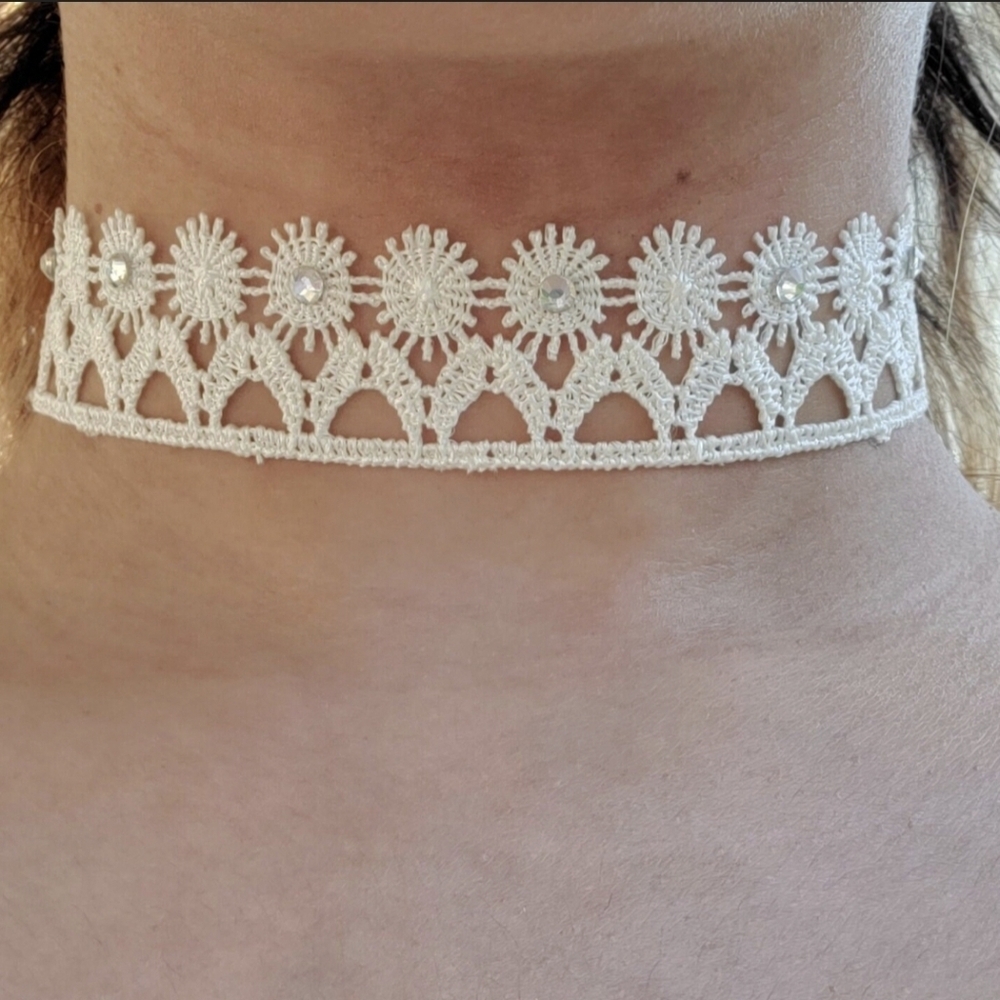 White Lace Choker w/ Crystal Rhinestones | Coquette Fairy